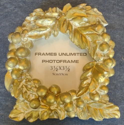 Frames unlimited photo frame - frames,